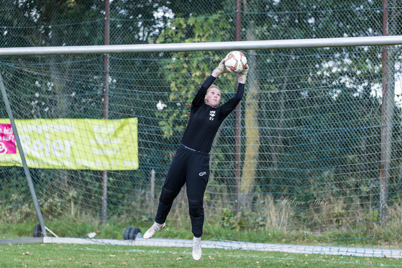 Bild 57 - Frauen SG Holstein Sued - SV Eintracht Luebeck : Ergebnis: 3:0